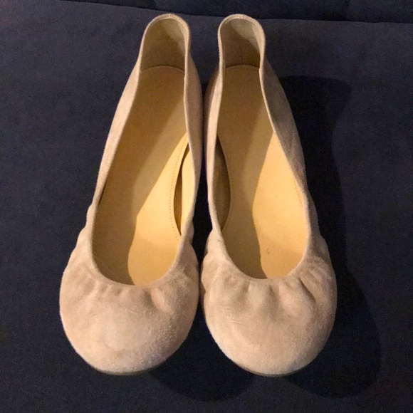 J. Crew Shoes - J.Crew cream Cece suede ballet flat, size 8